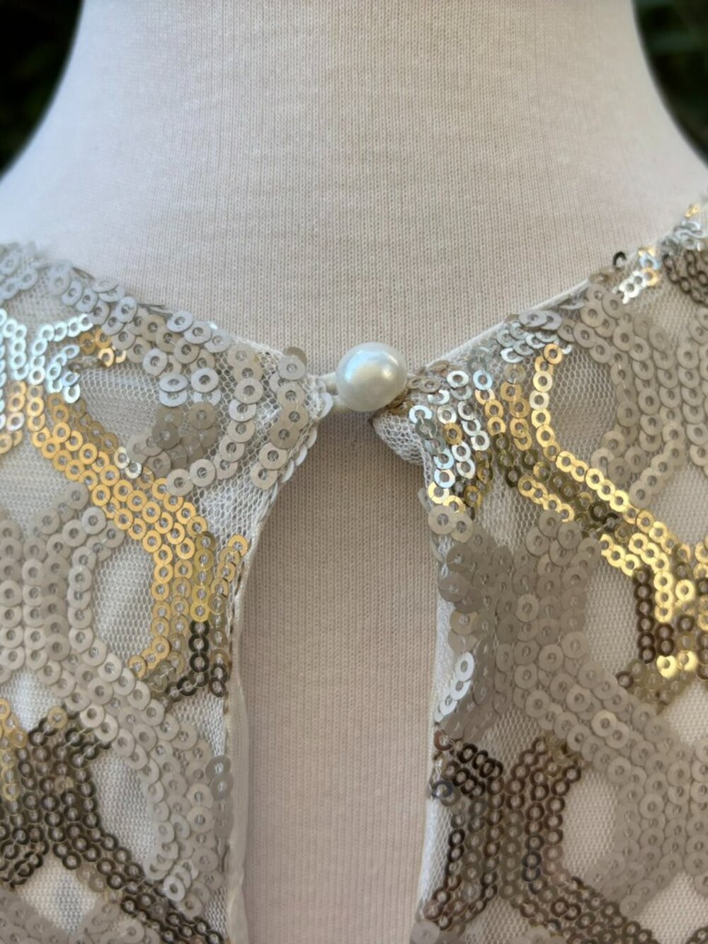 NWT Ellison Gold, Champagne and Cream Sequin Sleeveless Shift Dress S - Picture 9 of 13